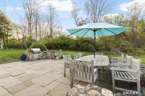 10 Hyde Ridge Road Weston CT 06883