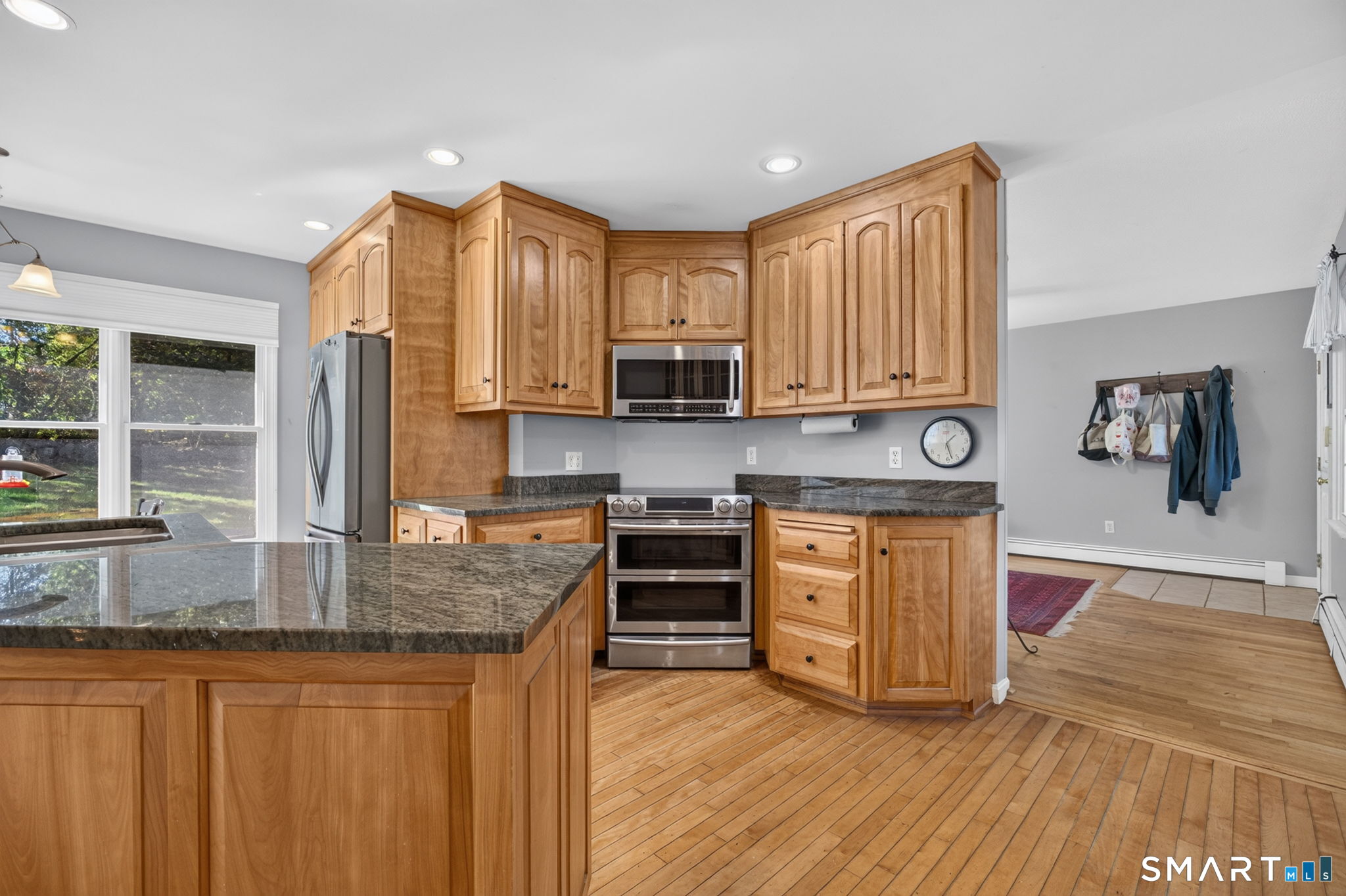 10 Cavasin Drive East Lyme CT 06333