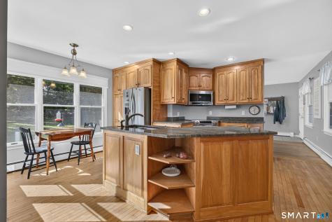 10 Cavasin Drive East Lyme CT 06333