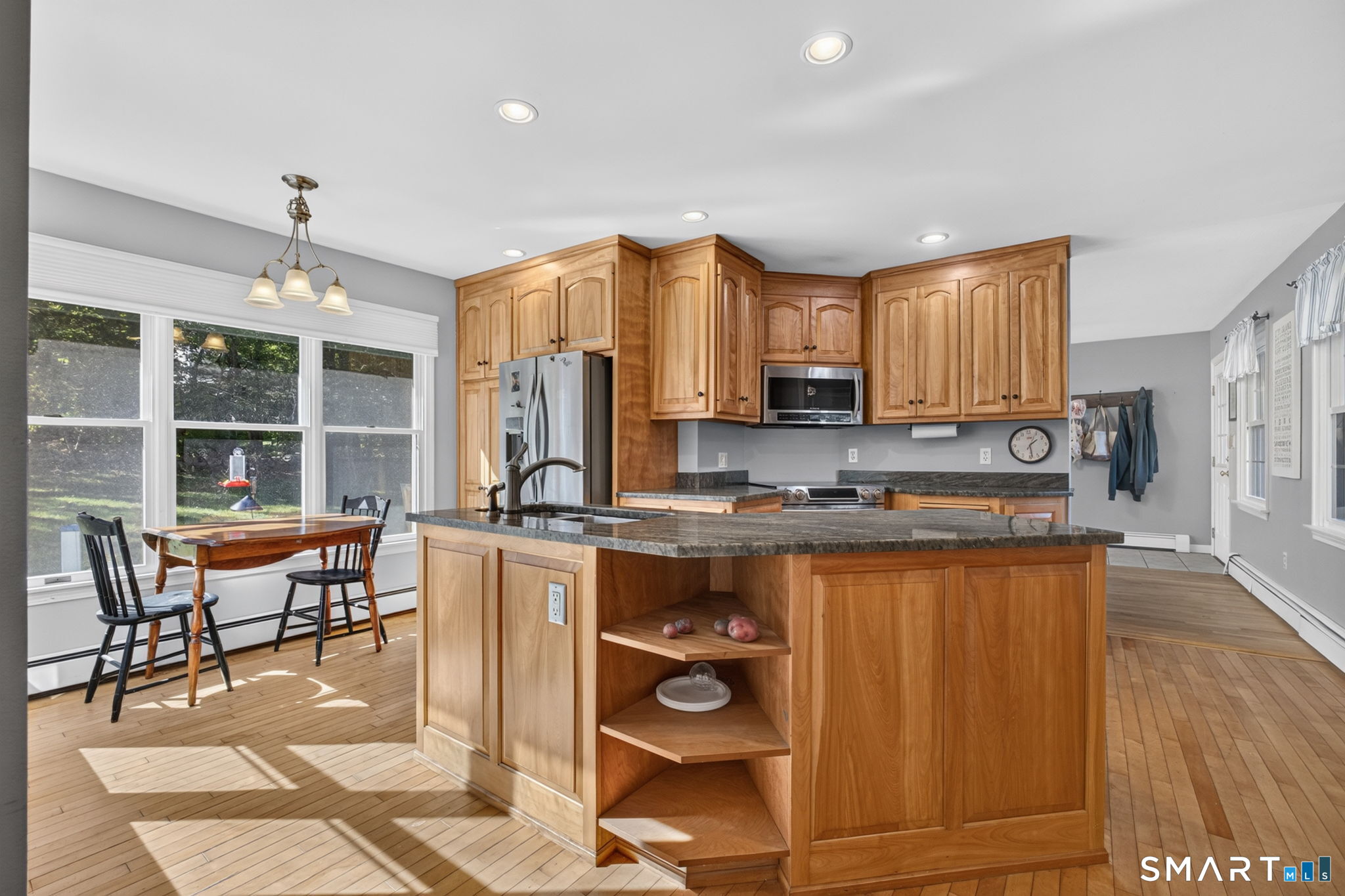 10 Cavasin Drive East Lyme CT 06333