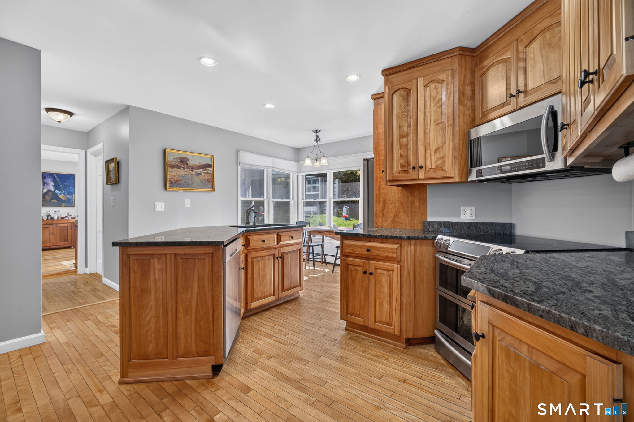 10 Cavasin Drive East Lyme CT 06333