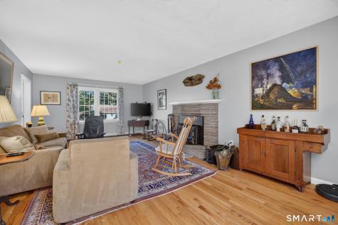 10 Cavasin Drive East Lyme CT 06333