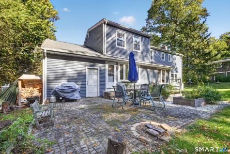 10 Cavasin Drive East Lyme CT 06333