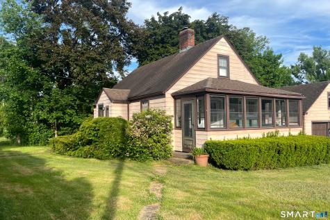 9-11 Winthrop Street Simsbury CT 06081