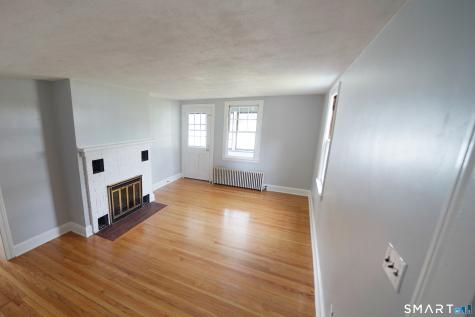 9-11 Winthrop Street Simsbury CT 06081