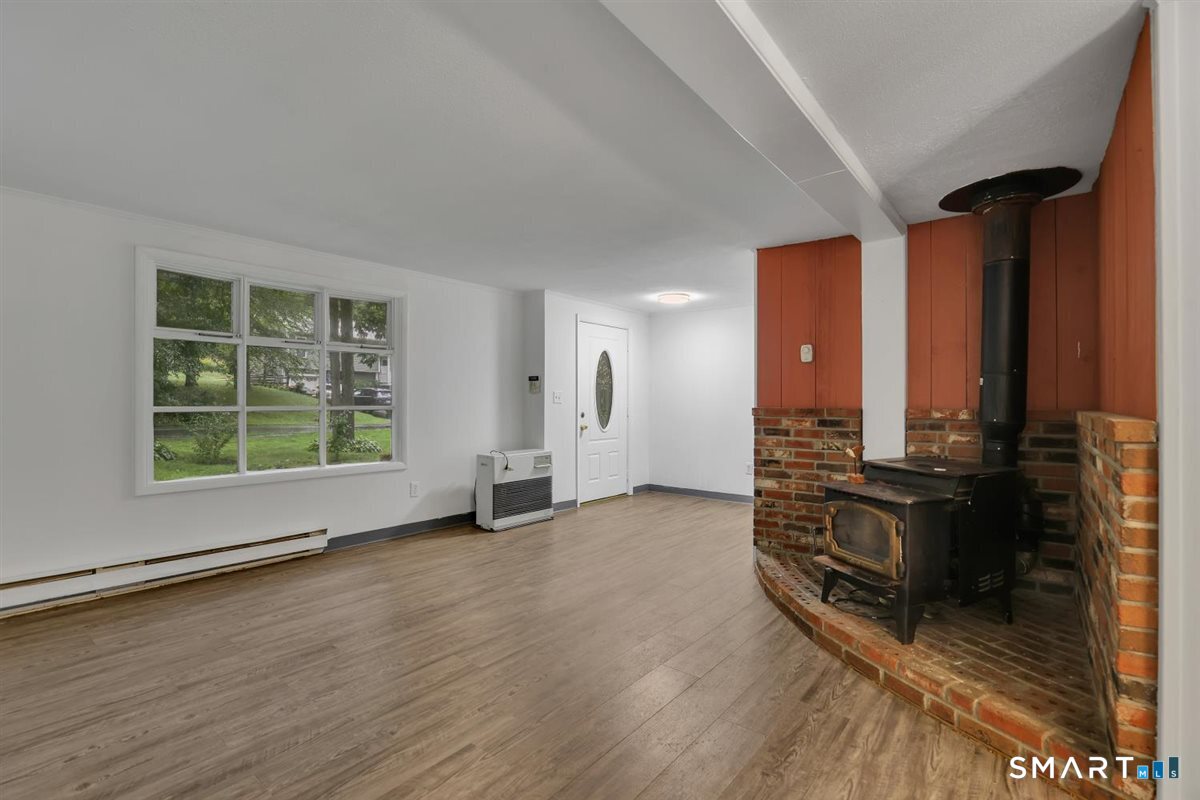 6 East Hayes Road East Hampton CT 06424