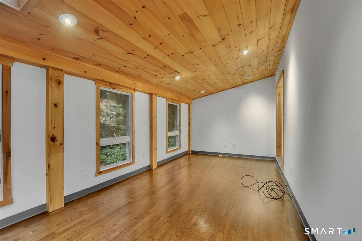 6 East Hayes Road East Hampton CT 06424