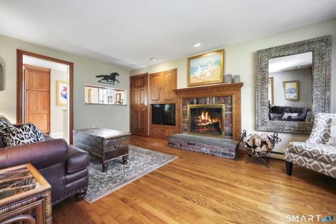 21 Zygmont Lane Greenwich CT 06831