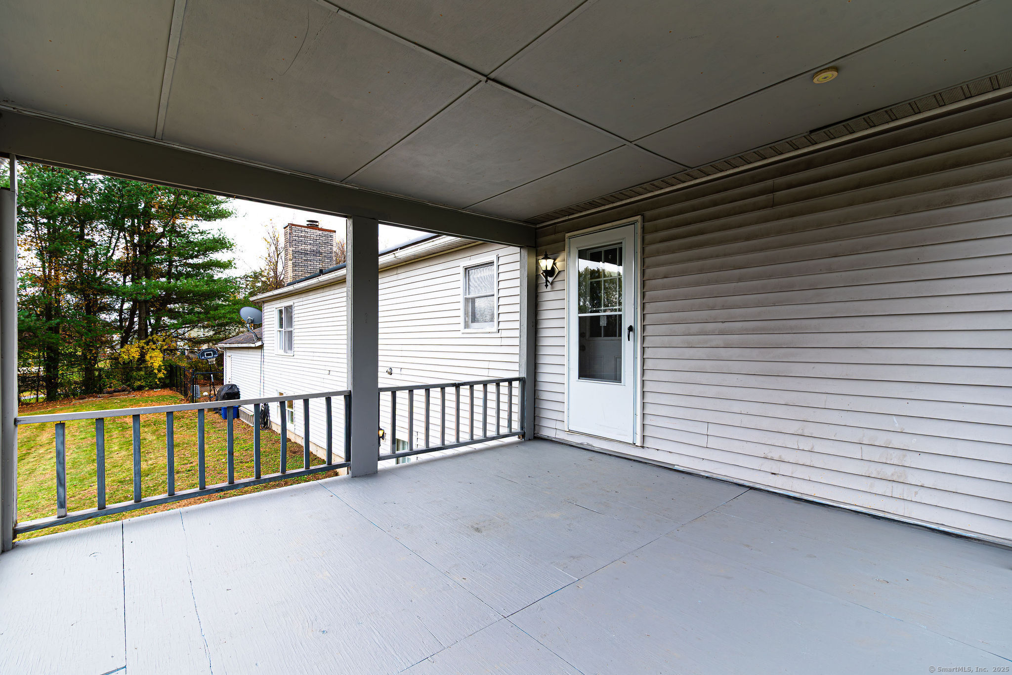 417 Dugg Hill Road Woodstock CT 06281