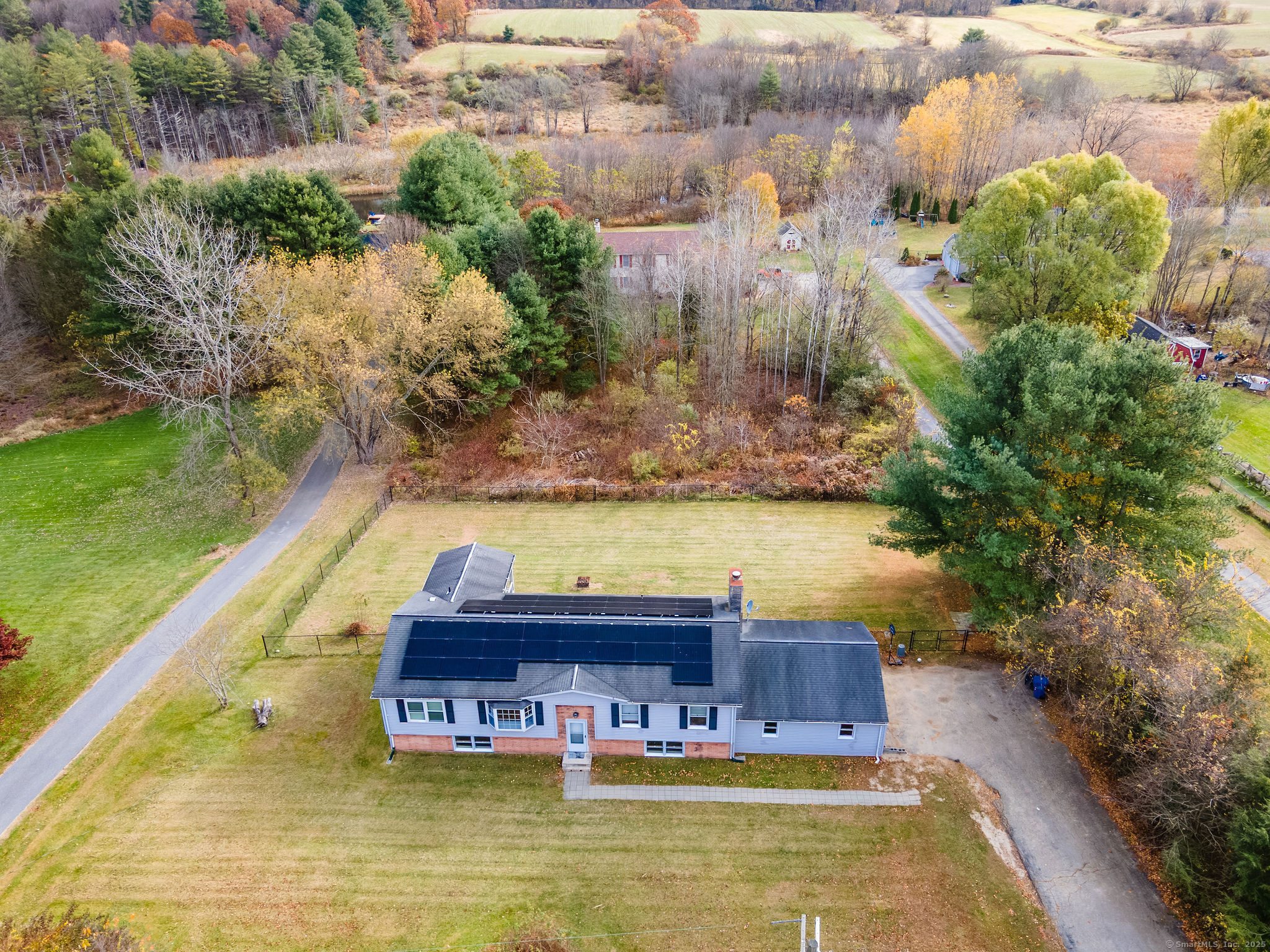 417 Dugg Hill Road Woodstock CT 06281