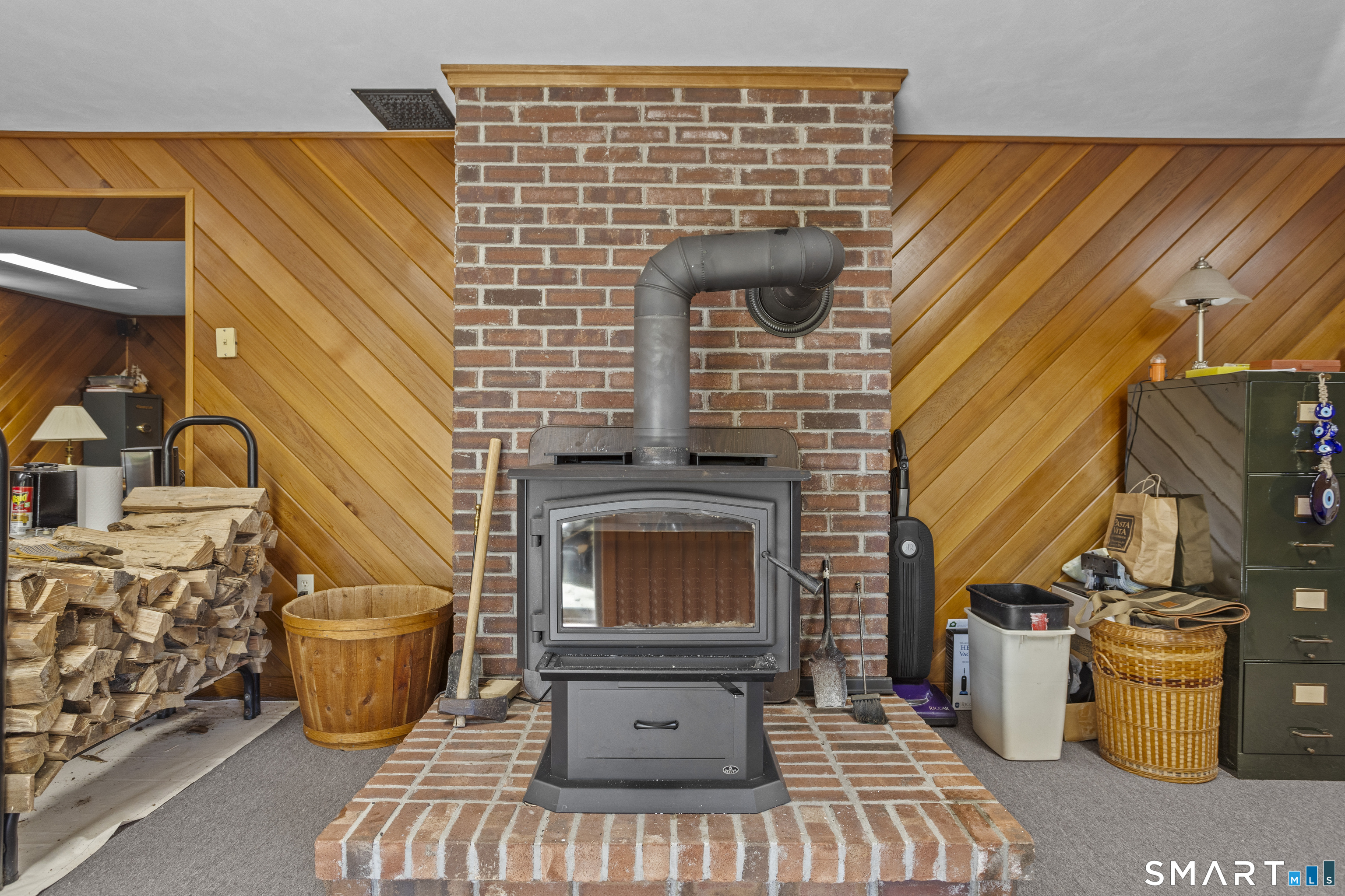 137 Upper Pattagansett Road East Lyme CT 06333