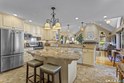 137 Upper Pattagansett Road East Lyme CT 06333