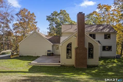 137 Upper Pattagansett Road East Lyme CT 06333