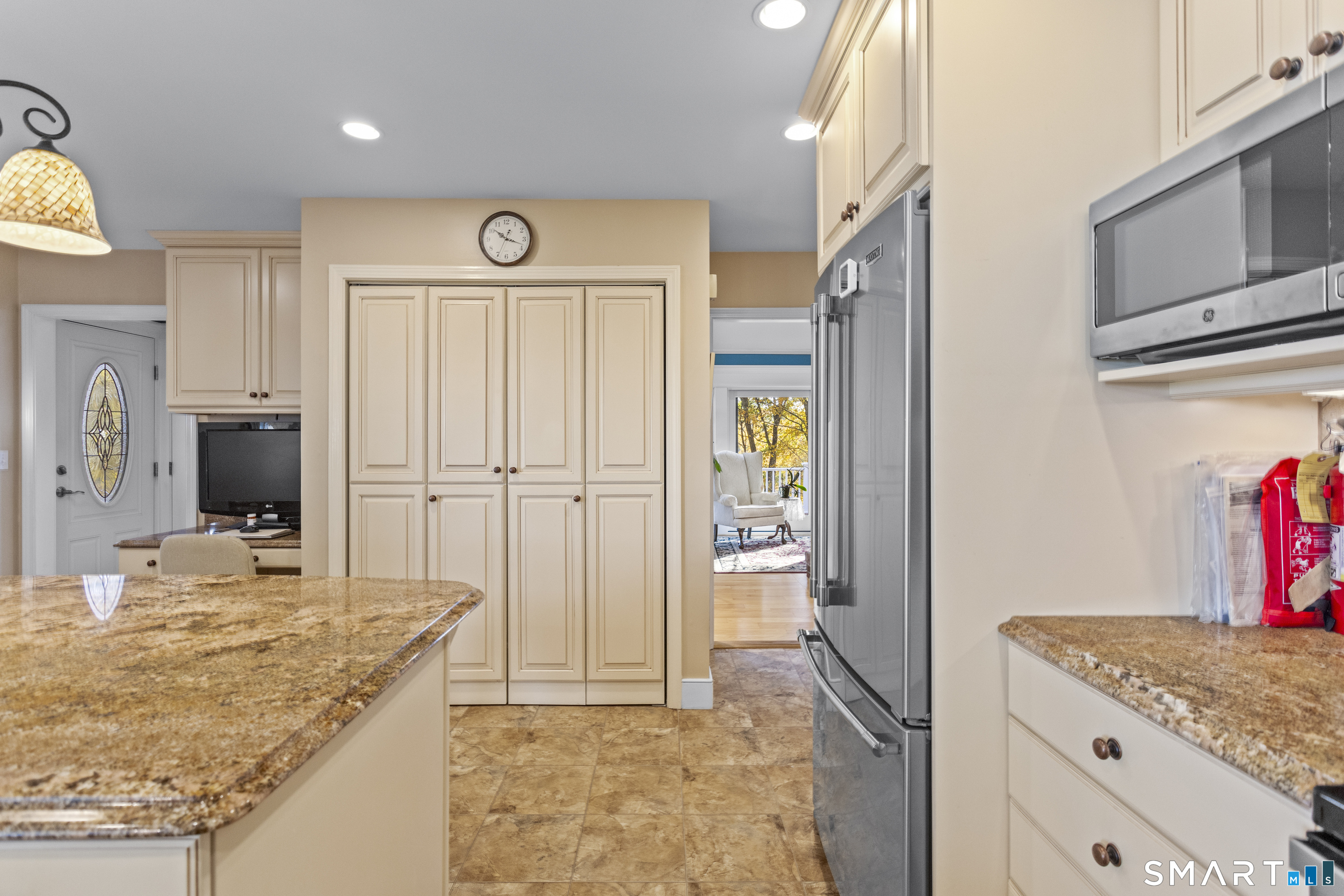 137 Upper Pattagansett Road East Lyme CT 06333