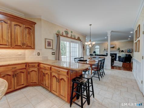 61 Westview Terrace Farmington CT 06085