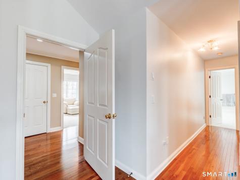 61 Westview Terrace Farmington CT 06085