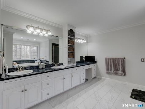 61 Westview Terrace Farmington CT 06085