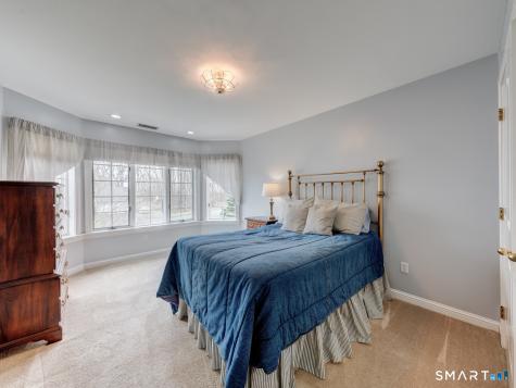 61 Westview Terrace Farmington CT 06085