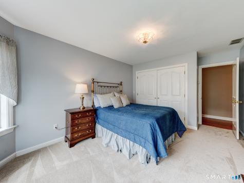 61 Westview Terrace Farmington CT 06085
