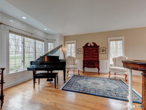 61 Westview Terrace Farmington CT 06085
