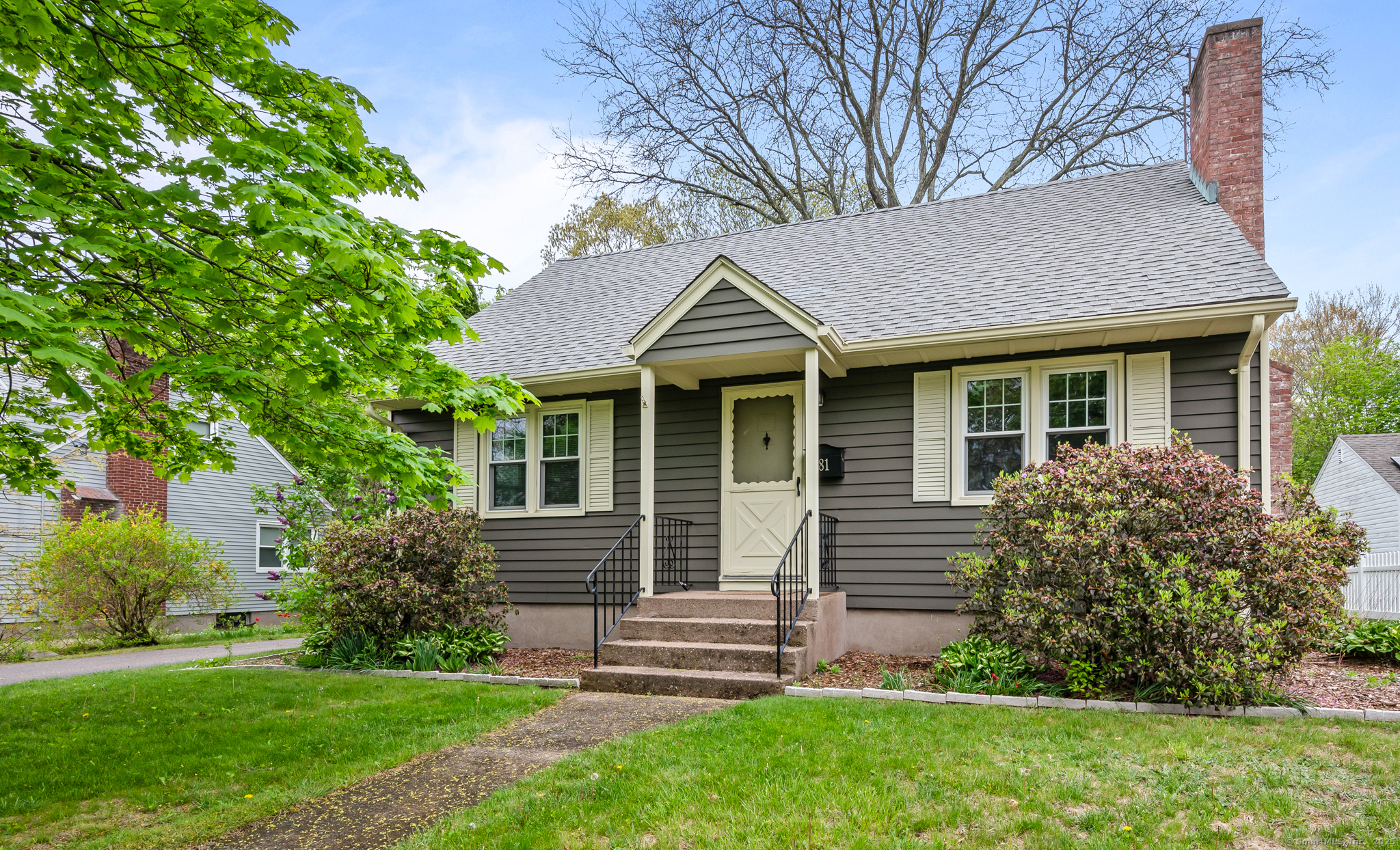 81 Bretton Road Manchester CT 06042