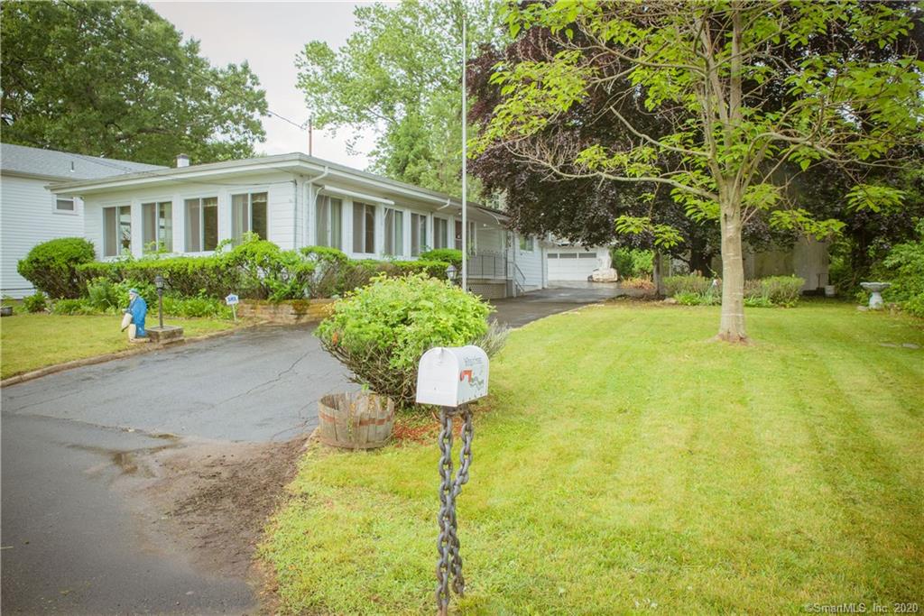 16 Pequot Street East Haven CT 06512