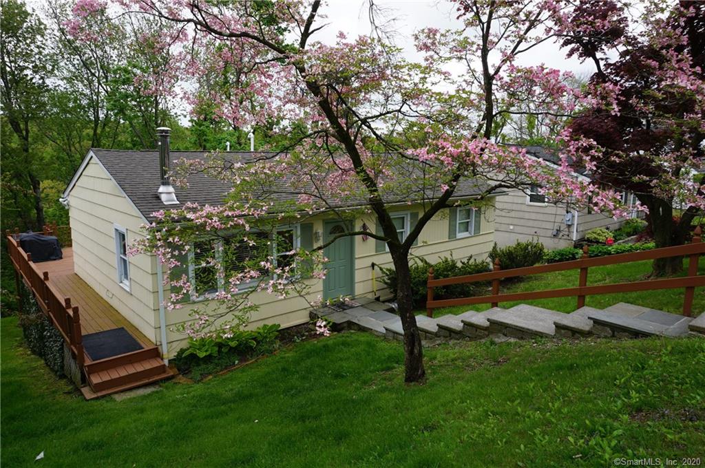 11 Clearview Drive Brookfield CT 06804