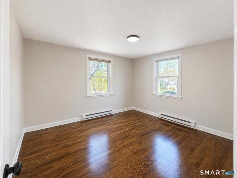 6 Peach Street Waterbury CT 06708