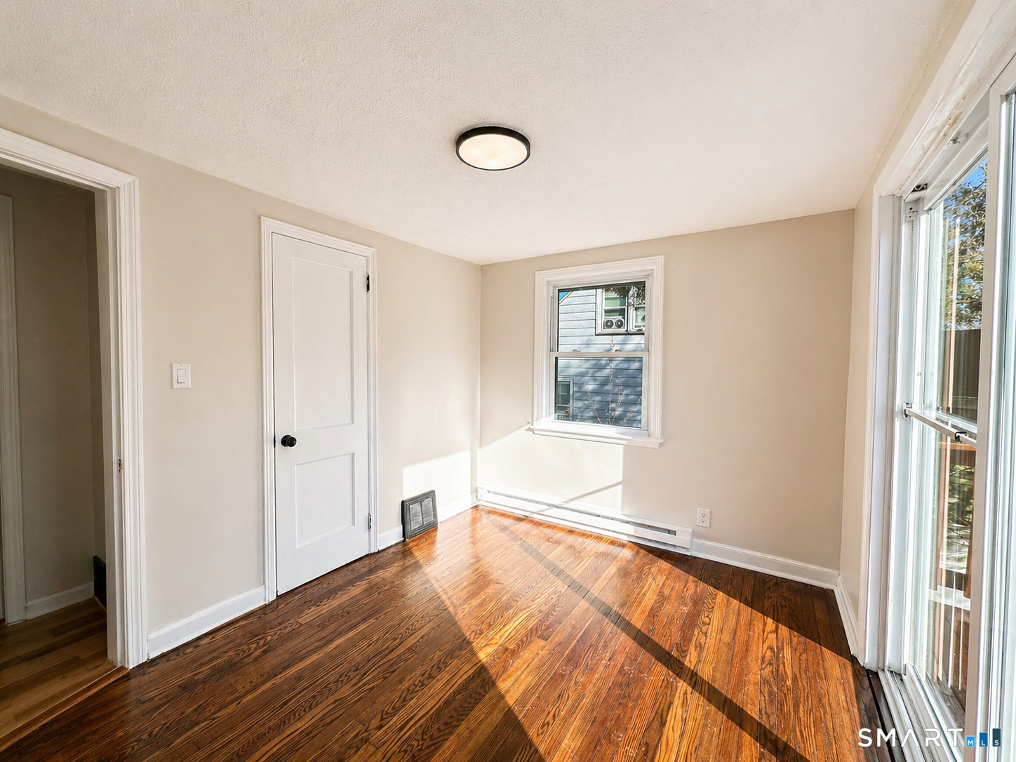6 Peach Street Waterbury CT 06708