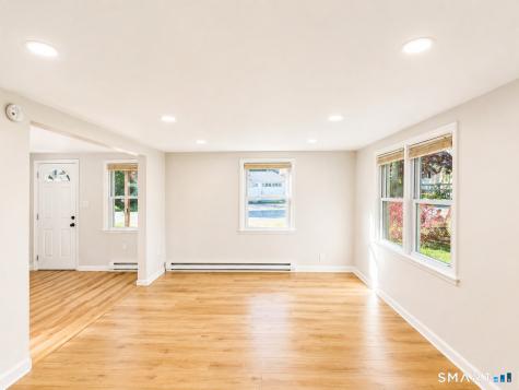 6 Peach Street Waterbury CT 06708