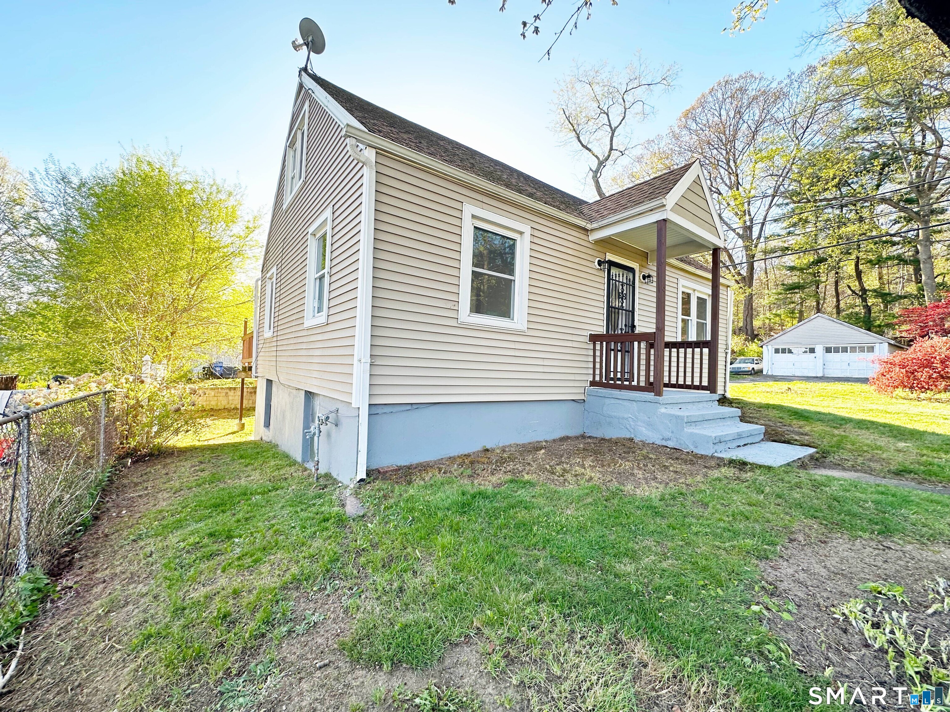 6 Peach Street Waterbury CT 06708