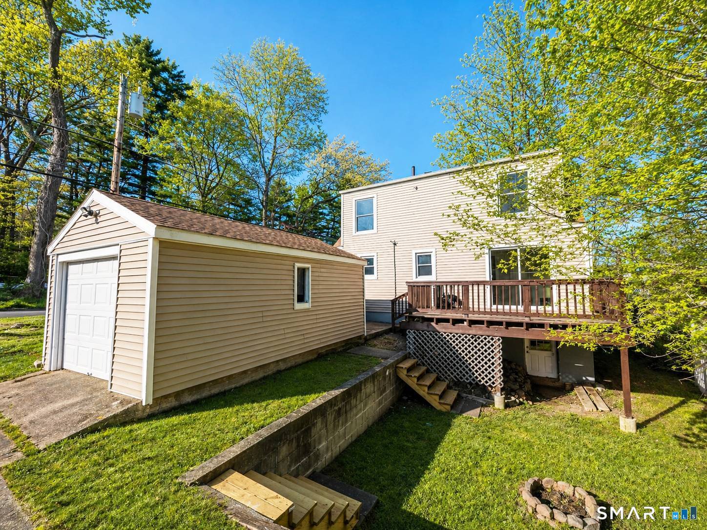 6 Peach Street Waterbury CT 06708