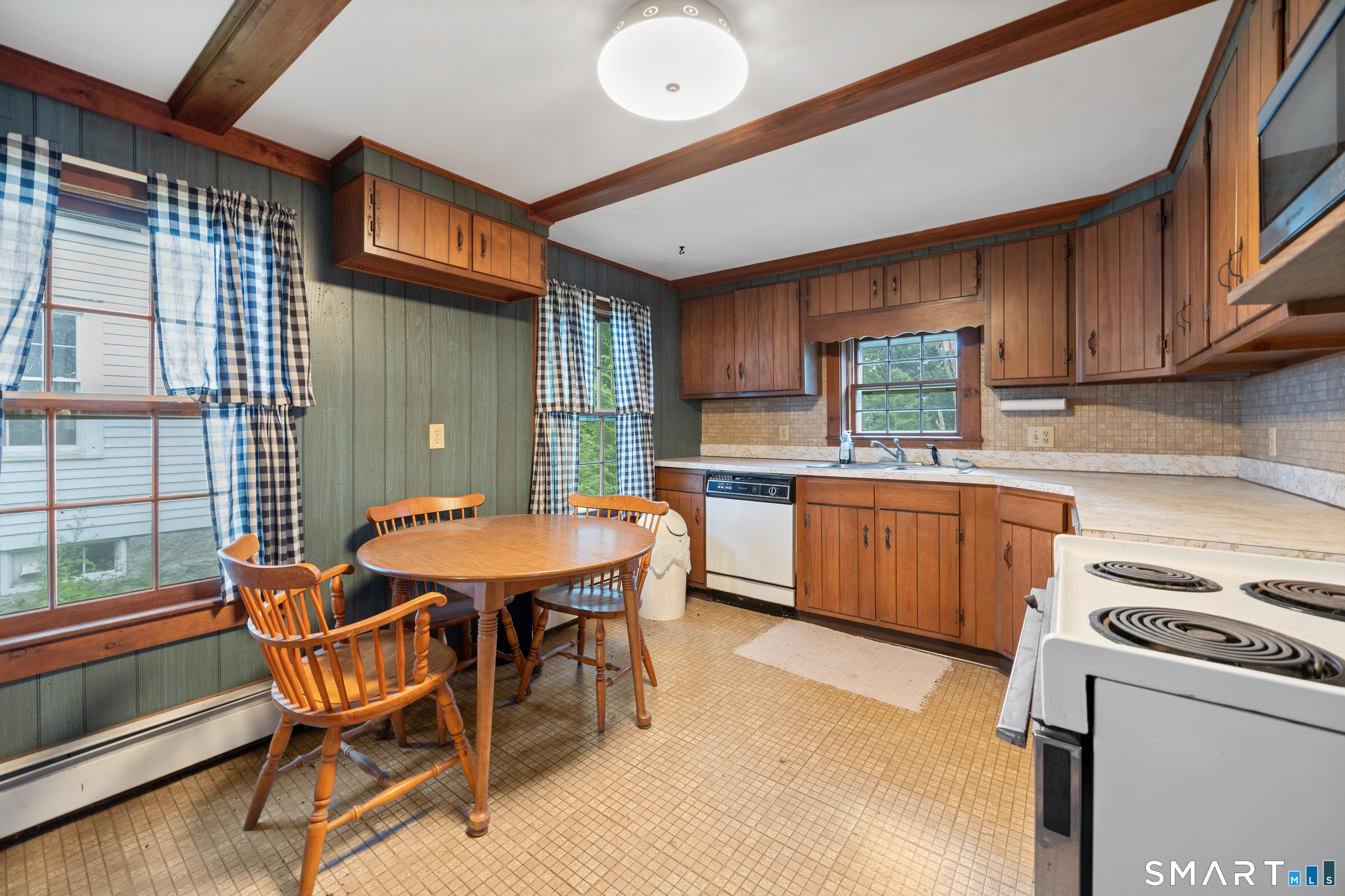 17 Plains Road East Haddam CT 06469