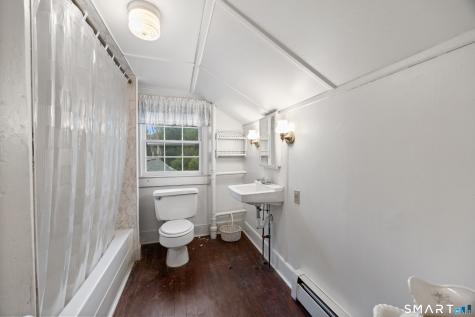 17 Plains Road East Haddam CT 06469