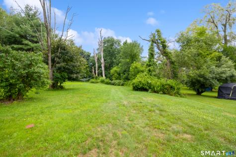 17 Plains Road East Haddam CT 06469