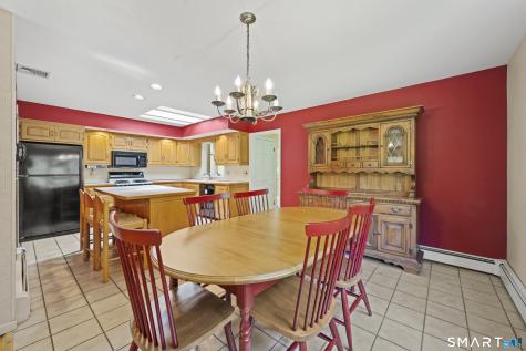 95 Pemberton Drive Trumbull CT 06611