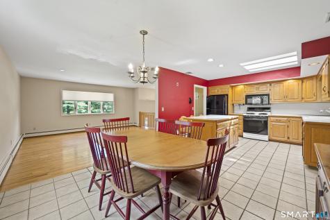95 Pemberton Drive Trumbull CT 06611