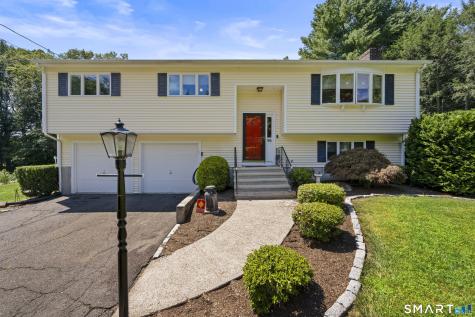 95 Pemberton Drive Trumbull CT 06611
