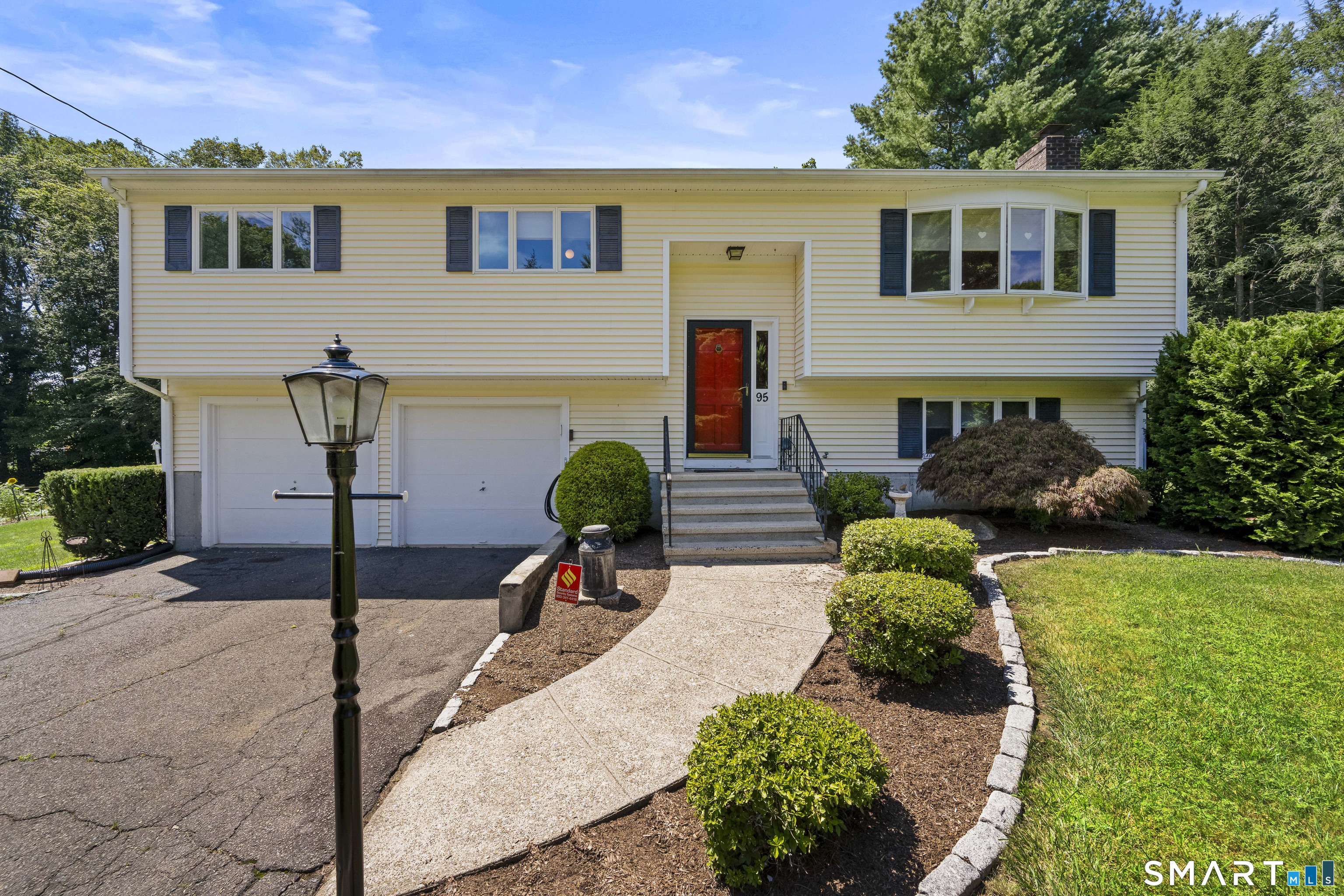 95 Pemberton Drive Trumbull CT 06611