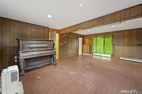 95 Pemberton Drive Trumbull CT 06611