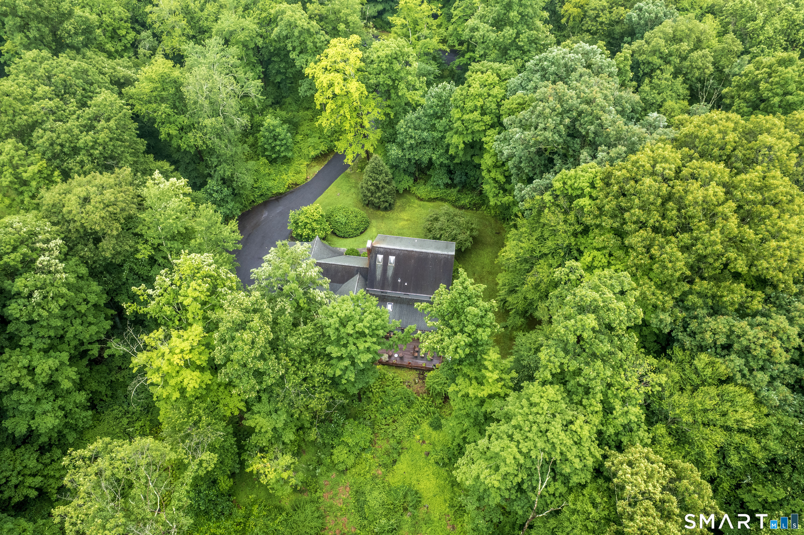 28 Winding Brook Lane Redding CT 06896