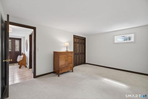 21 Lillinonah Drive Brookfield CT 06804