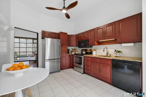 21 Lillinonah Drive Brookfield CT 06804