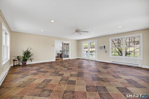 21 Lillinonah Drive Brookfield CT 06804