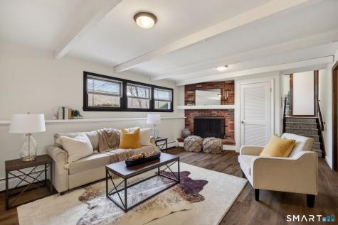 21 Lillinonah Drive Brookfield CT 06804