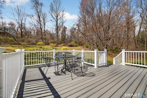 21 Lillinonah Drive Brookfield CT 06804