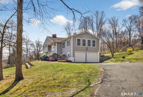 21 Lillinonah Drive Brookfield CT 06804