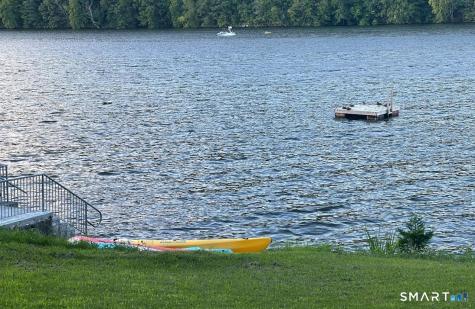 21 Lillinonah Drive Brookfield CT 06804