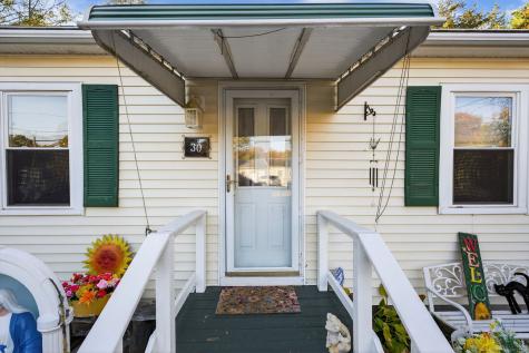 30 Midway Oval Groton CT 06340