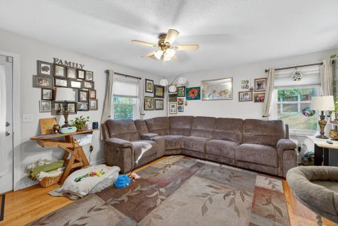 30 Midway Oval Groton CT 06340